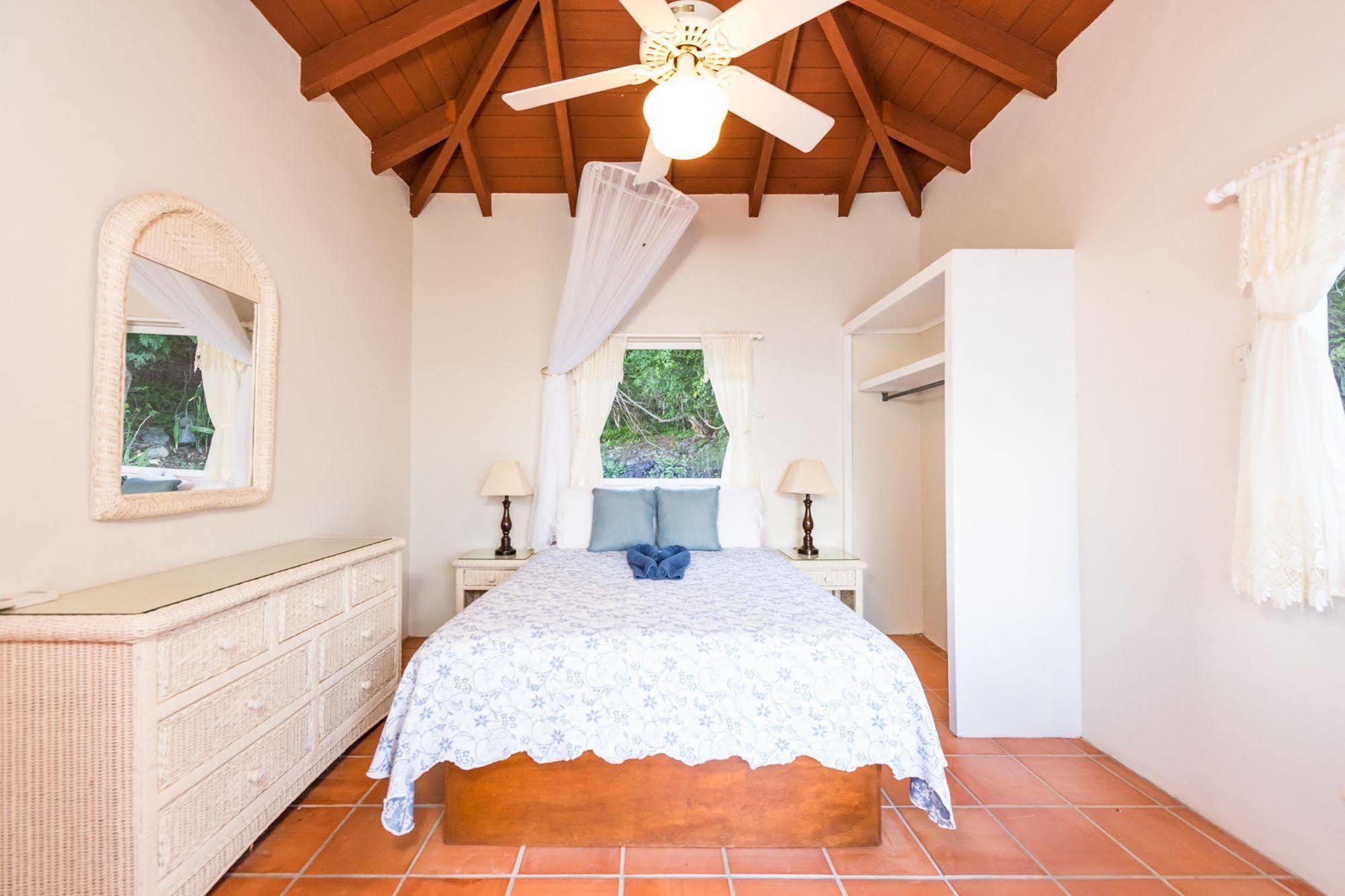 White Bay Villas And Beach Club Jost Van Dyke Esterno foto